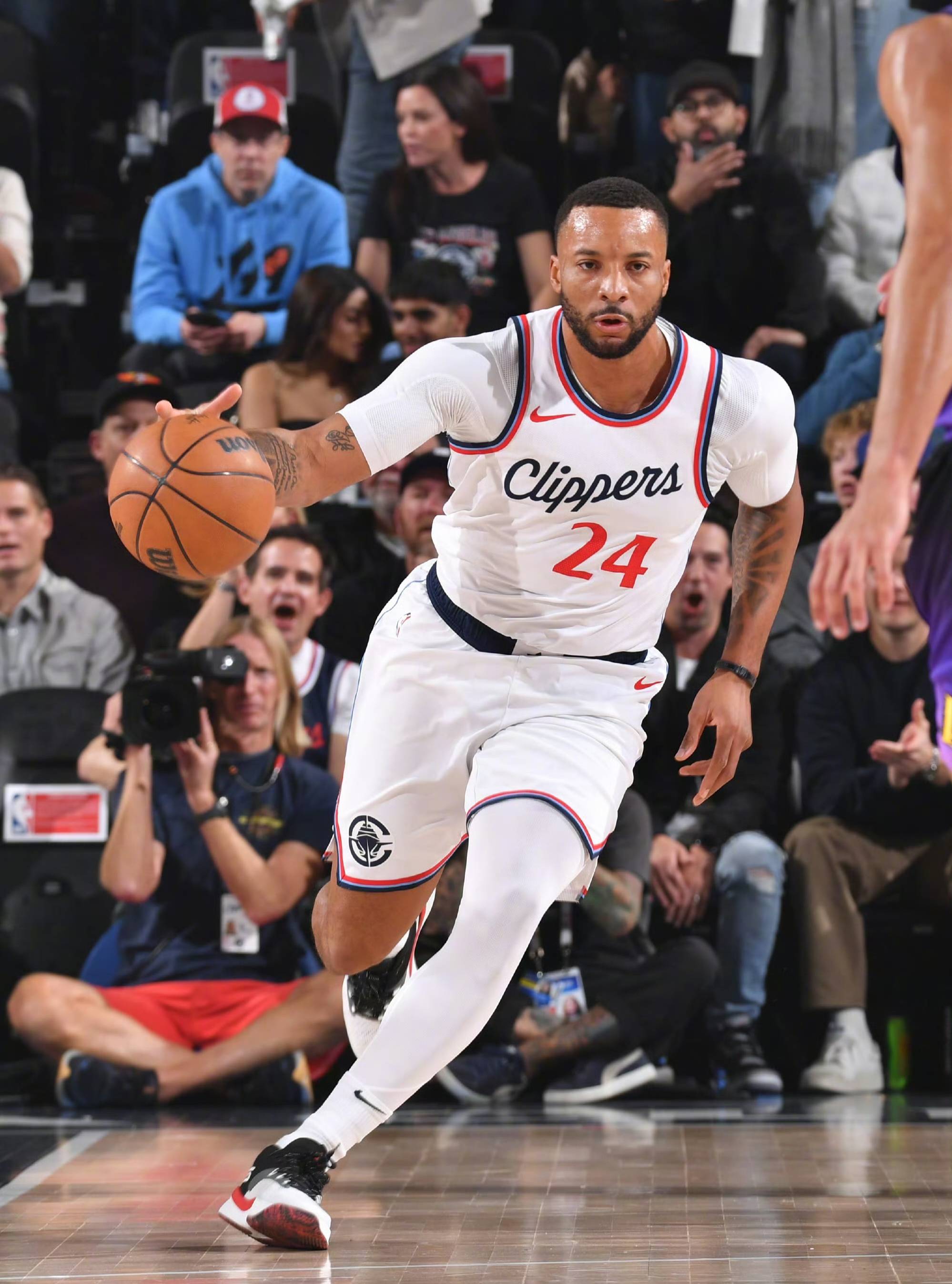 NG28-包含快船带队取胜！，穆雷重要时刻重返赛场再创辉煌时刻的词条